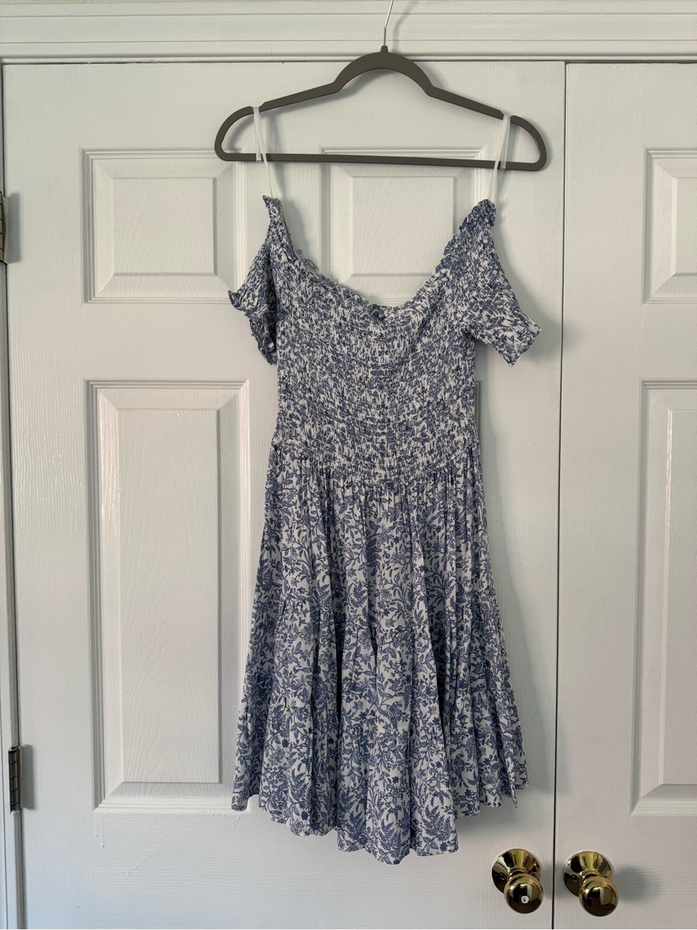 Alter’D State NWOT Blue and White Floral Off-Shoulder Sundress